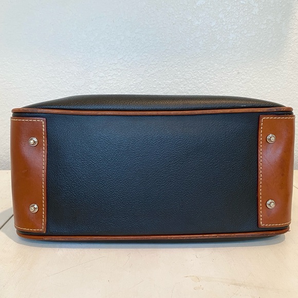 Dooney & Bourke Black and Tan Structured Tote Satchel with Crossbody Strap - Picture 6 of 14